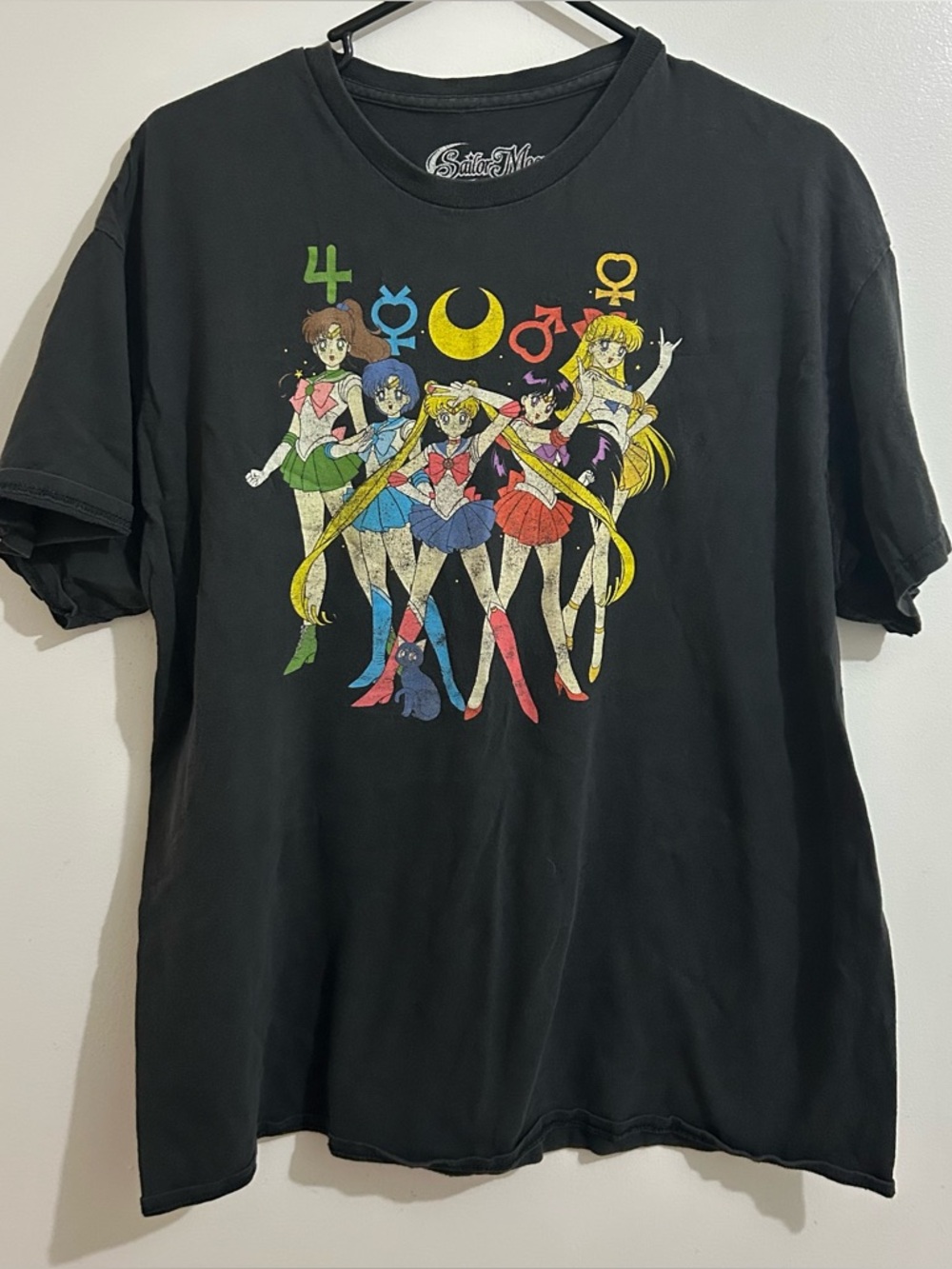 Black Primitive Clothing Sailor Moon graphic T-shirt print of the characters XL
